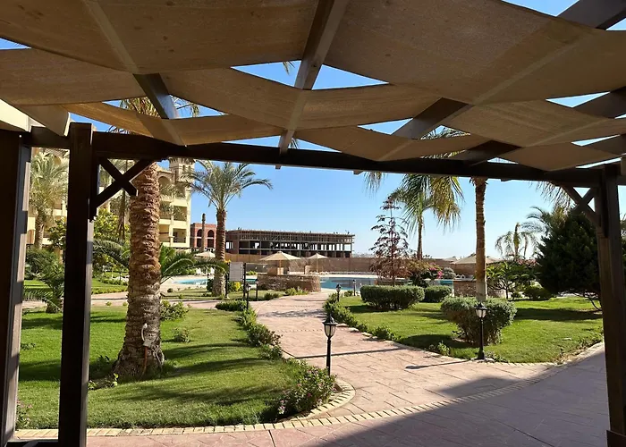 Al Saraya Sahl Hasheesh * Hurghada